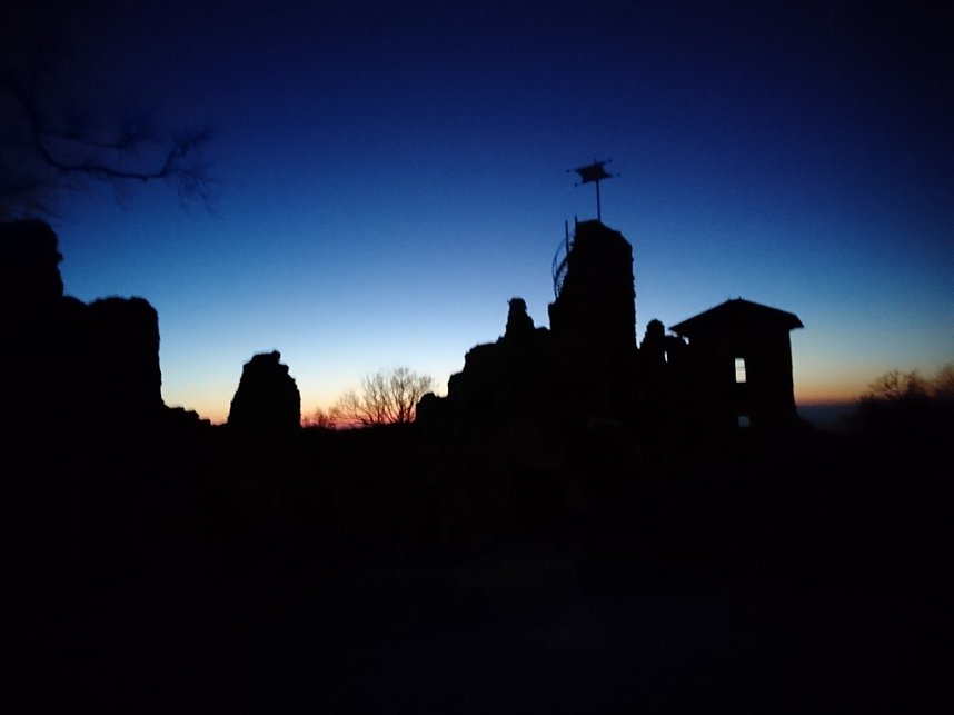 Sonne, Mond und Sterne