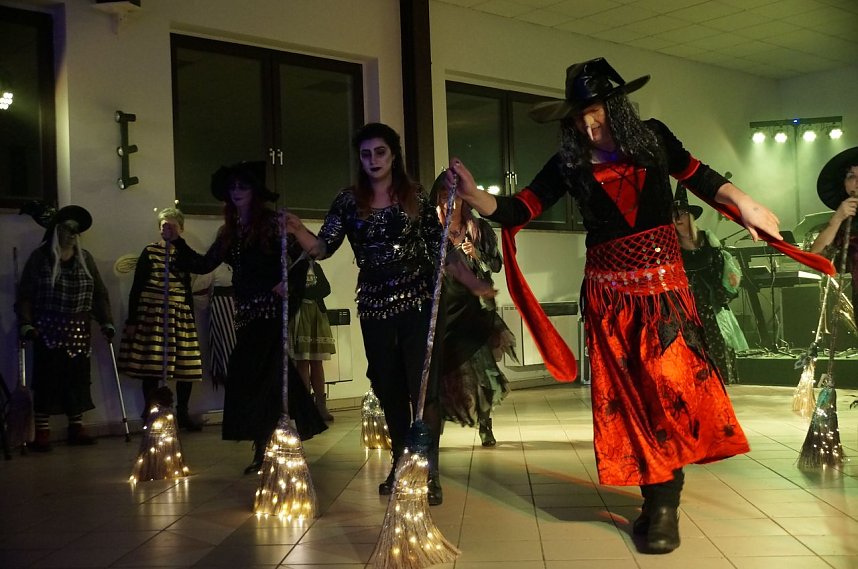 N&auml;rrisches Treiben in Urbach