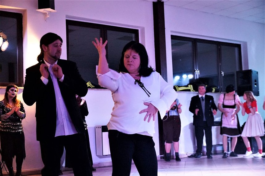 N&auml;rrisches Treiben in Urbach