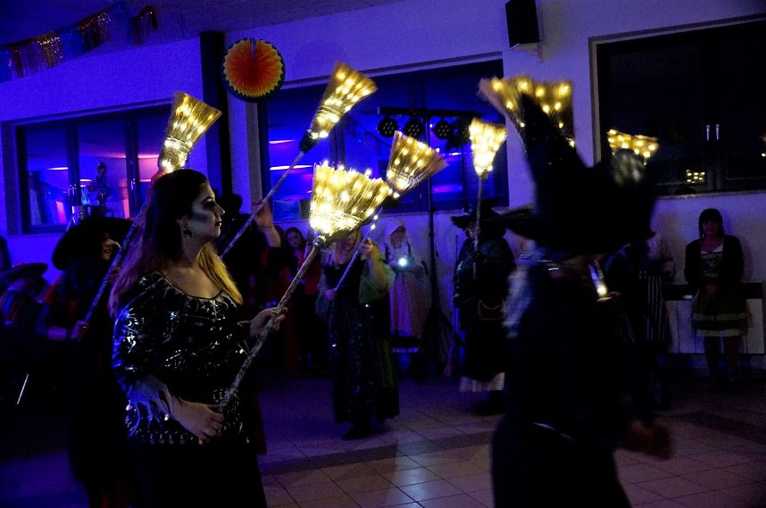 N&auml;rrisches Treiben in Urbach