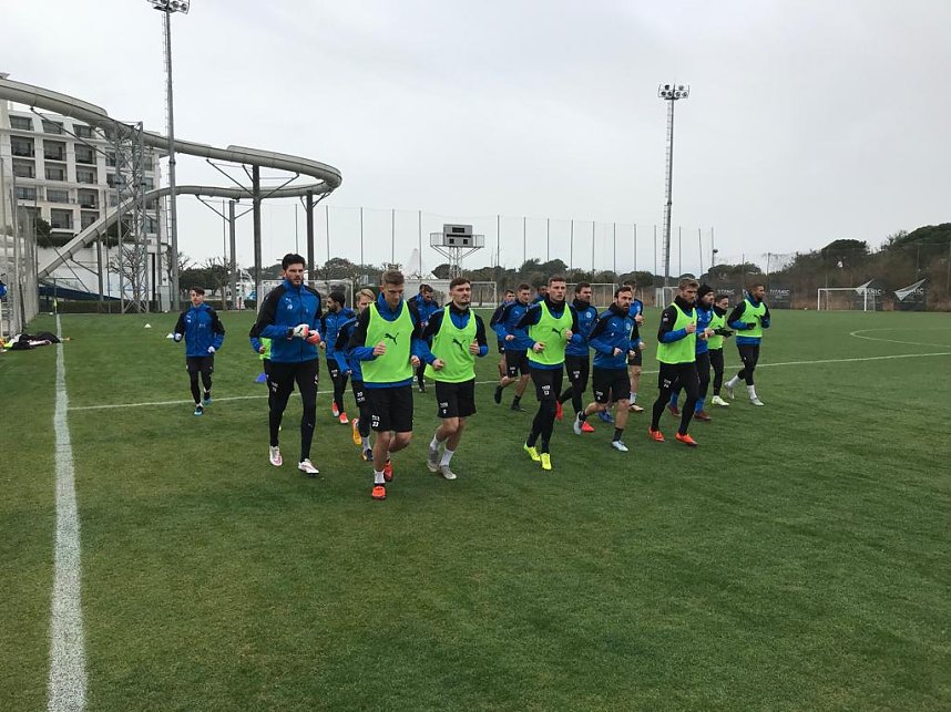 Neues aus dem Wacker-Trainingslager