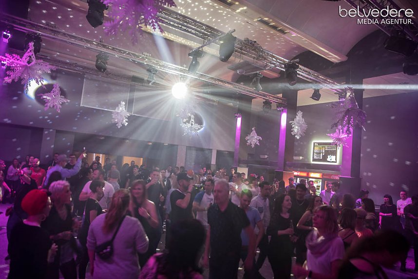 Party im Jugendclubhaus in Nordhausen - der Samstag