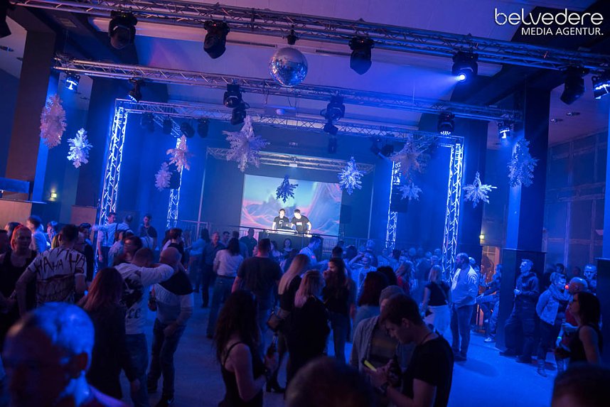 Party im Jugendclubhaus in Nordhausen - der Samstag