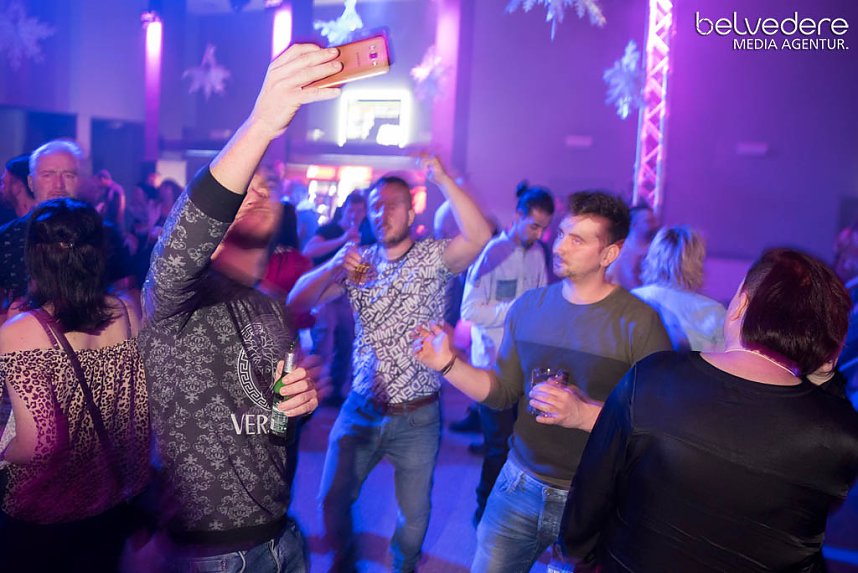 Party im Jugendclubhaus in Nordhausen - der Samstag