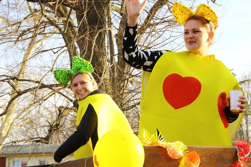 Gro&szlig;er Festumzug in Werther