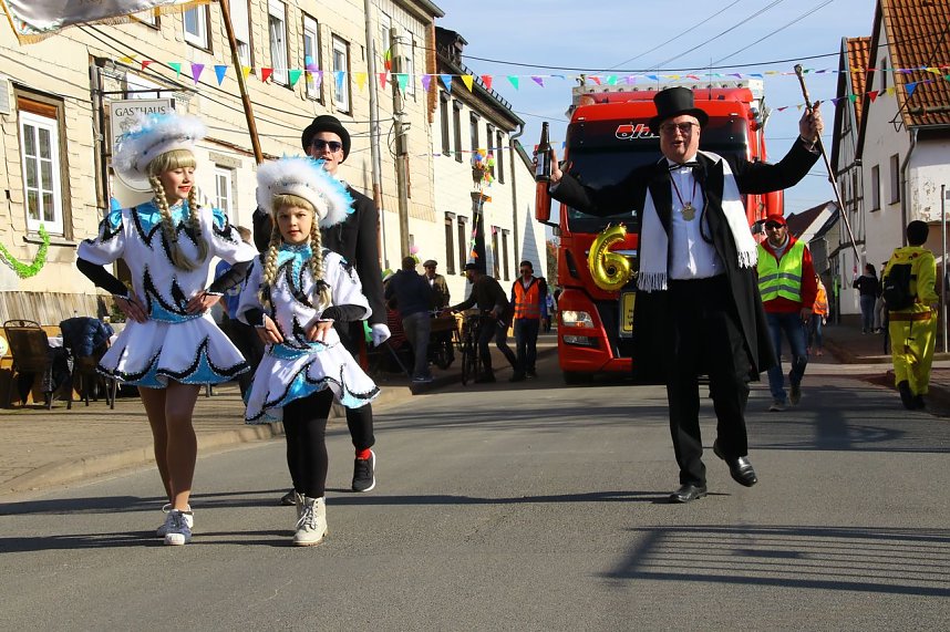 Gro&szlig;er Festumzug in Werther