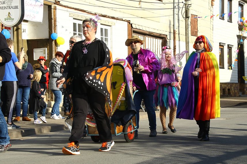 Gro&szlig;er Festumzug in Werther