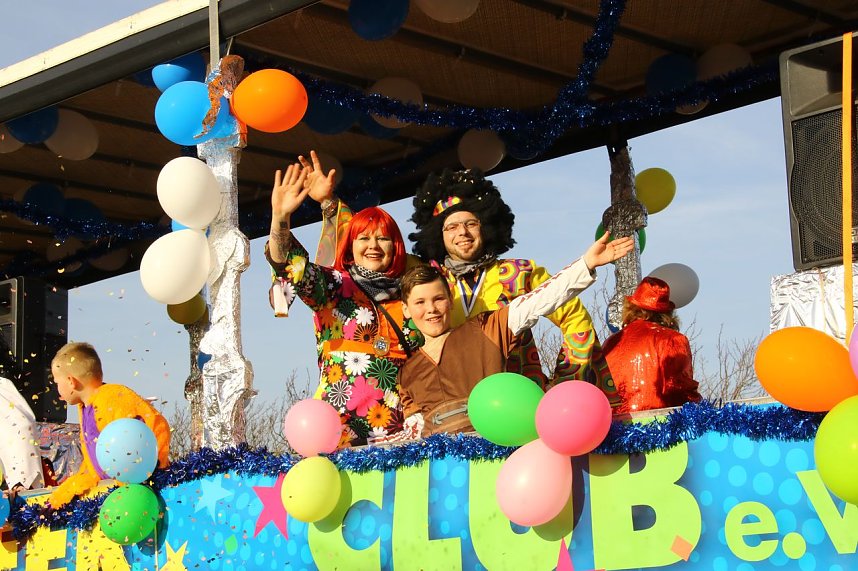 Gro&szlig;er Festumzug in Werther