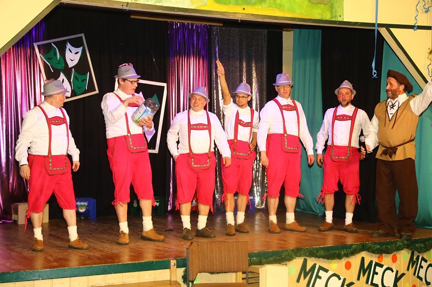 M&auml;nnerballett on Tour