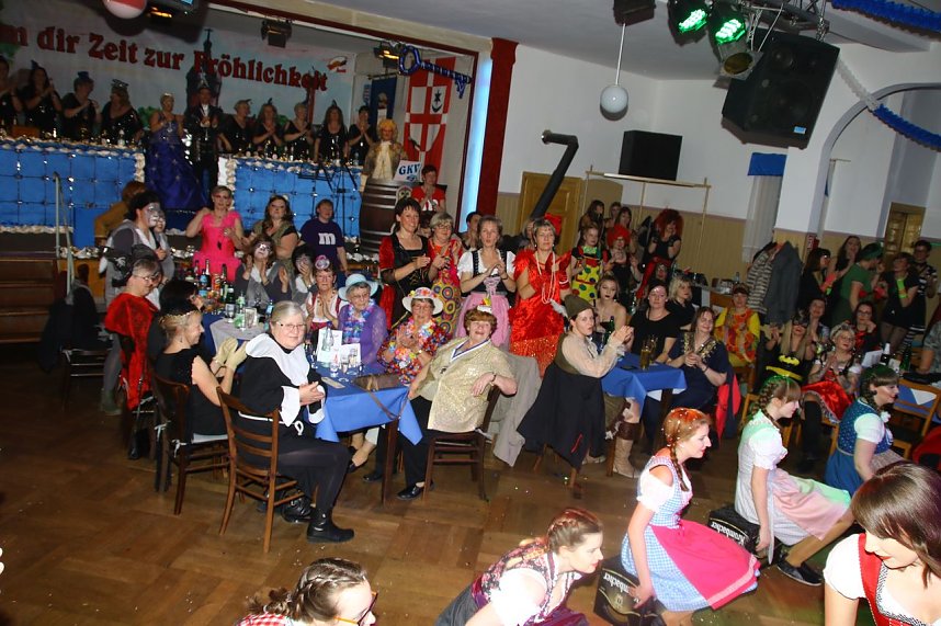 M&auml;nnerballett on Tour