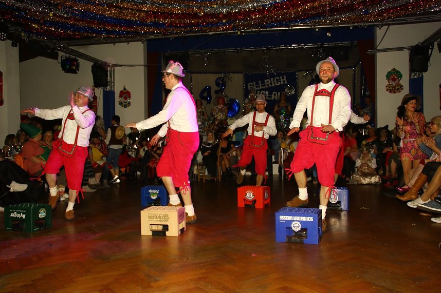 M&auml;nnerballett on Tour