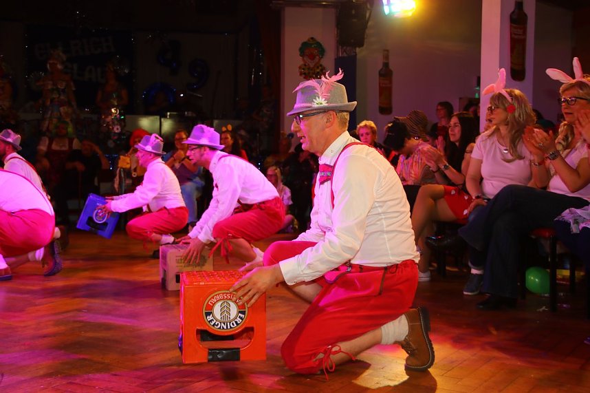 M&auml;nnerballett on Tour