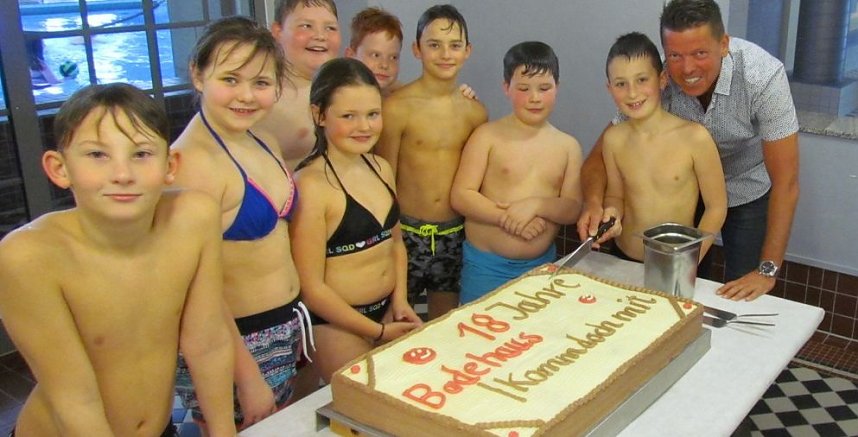 Endlich erwachsen -das Badehaus feierte seinen 18. Geburtstag