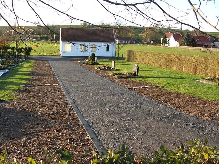Sanierte Trauerhalle Obersachswerfen