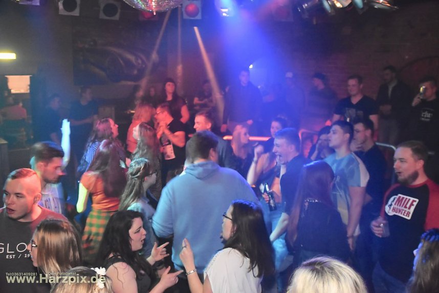 90er und 2000er Party