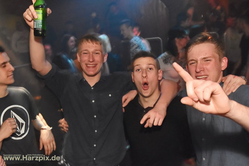 90er und 2000er Party