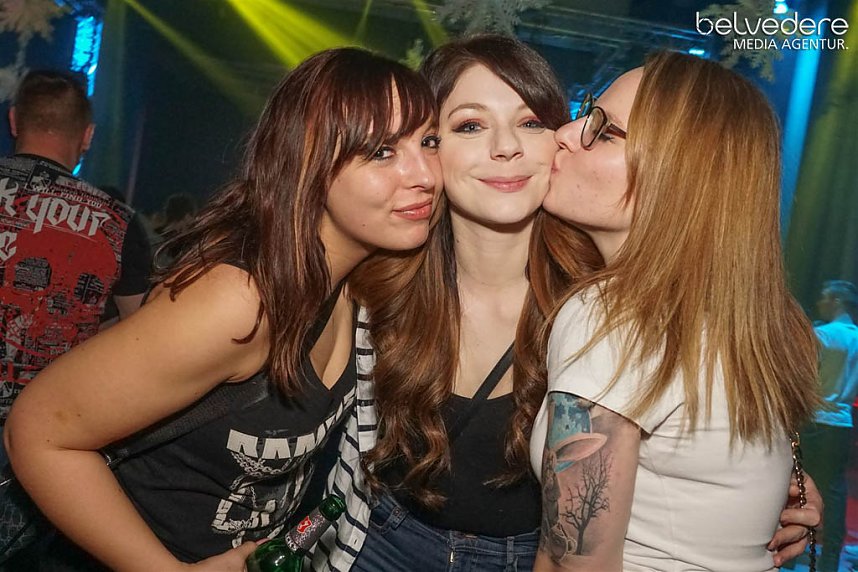 Party im Jugendclubhaus in Nordhausen - der Samstag