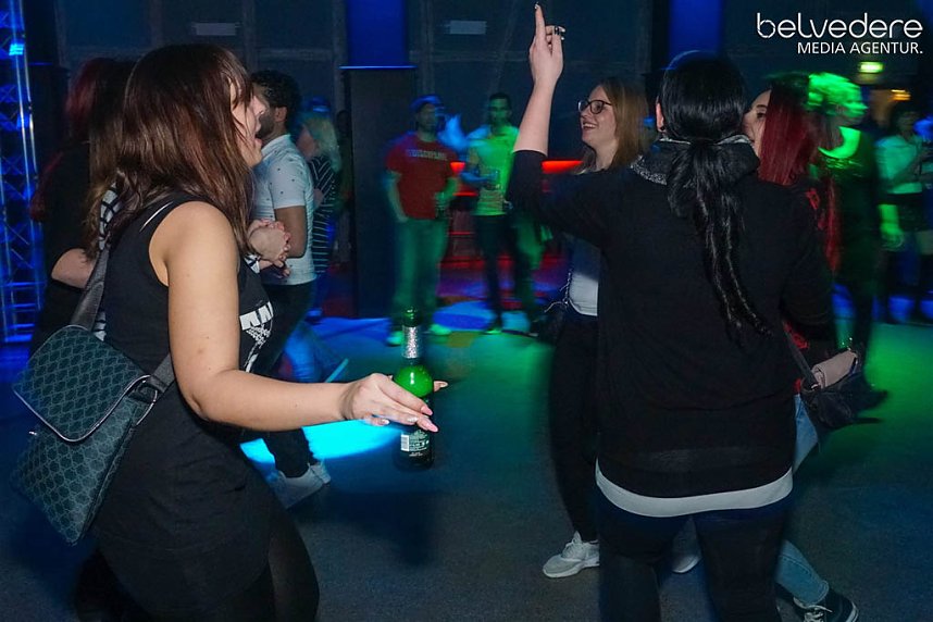 Party im Jugendclubhaus in Nordhausen - der Samstag