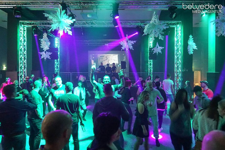 Party im Jugendclubhaus in Nordhausen - der Samstag