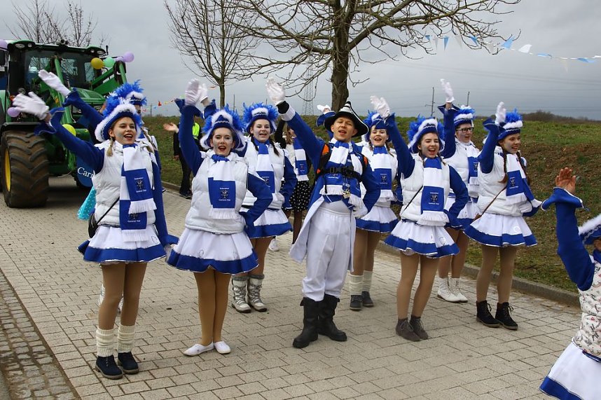 Festumzug zum 50. Jubil&auml;um in Wollersleben