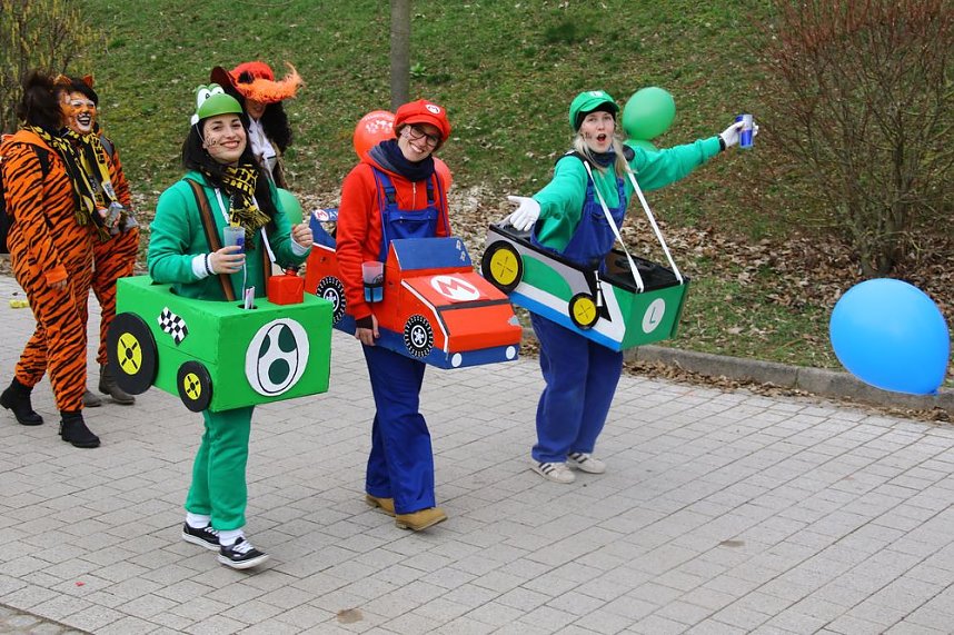 Festumzug zum 50. Jubil&auml;um in Wollersleben