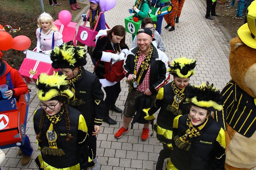 Festumzug zum 50. Jubil&auml;um in Wollersleben