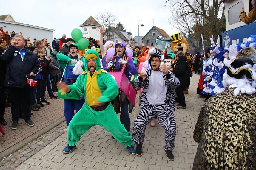 Festumzug zum 50. Jubil&auml;um in Wollersleben