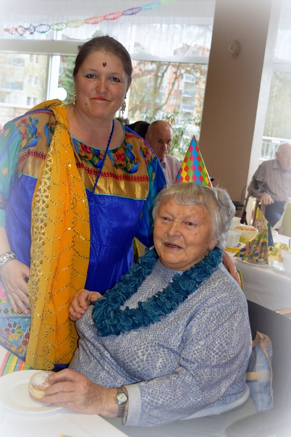 Rosenmontag im DRK-Pflegeheim