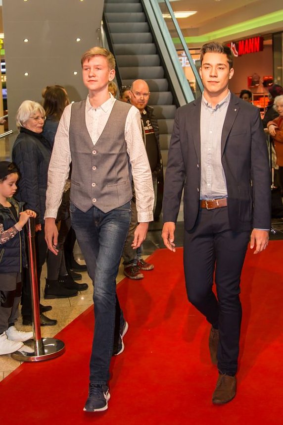 Jugendweihe-Look im der Marktpassage