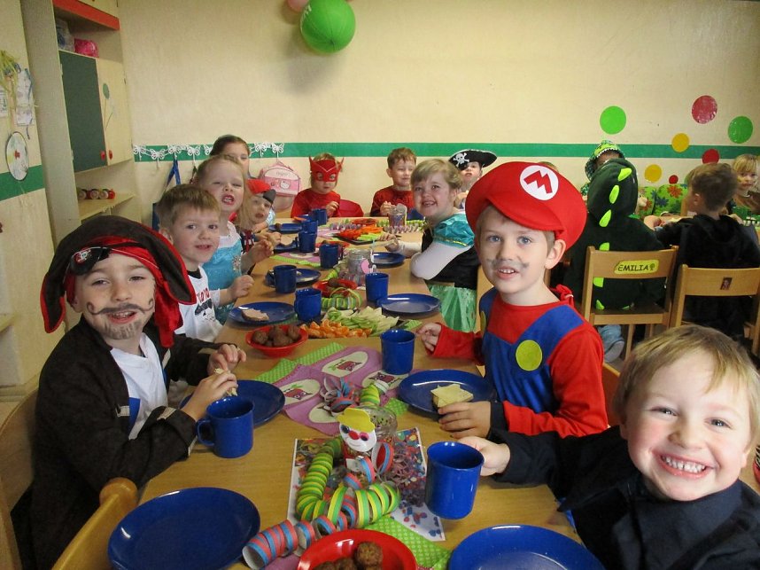 Rosenmontag im Urbacher Spatzenh&auml;uschen