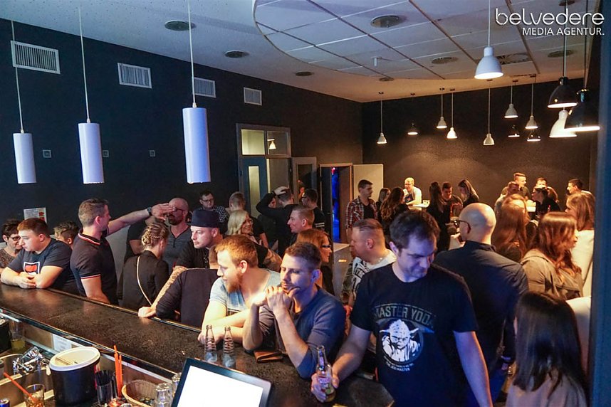 Party im Jugendclubhaus in Nordhausen - der Samstag