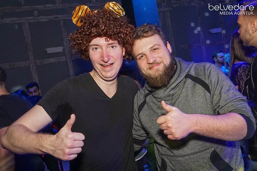 Party im Jugendclubhaus in Nordhausen - der Samstag