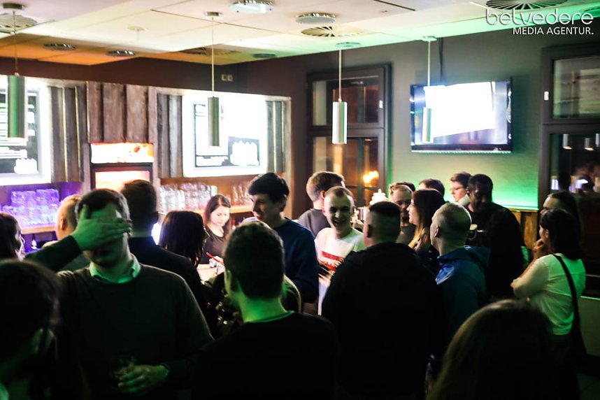 Party im Jugendclubhaus in Nordhausen - der Samstag