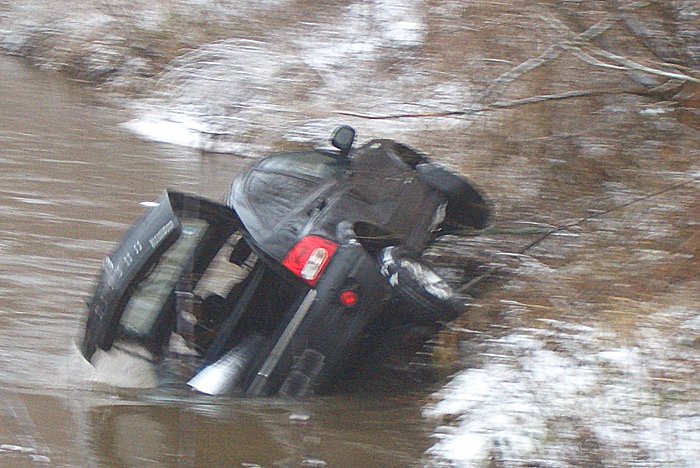 Unfall bei G&ouml;llingen