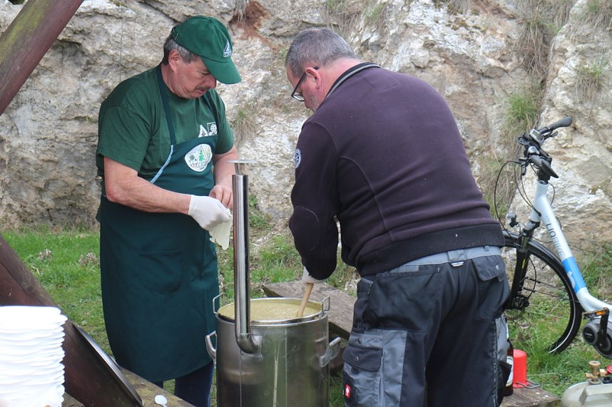 Fr&uuml;hjahrswanderung bei Auleben