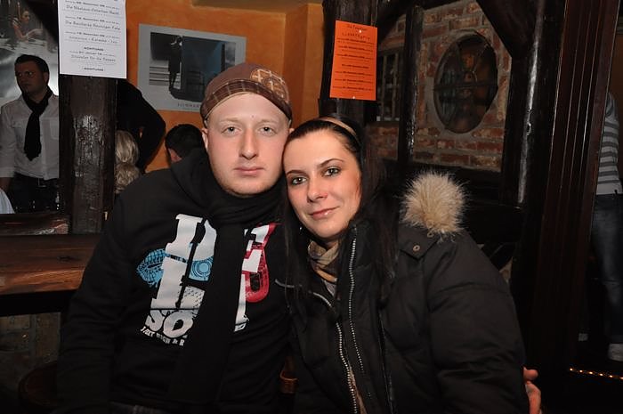 House Weihnachtsparty im Grease