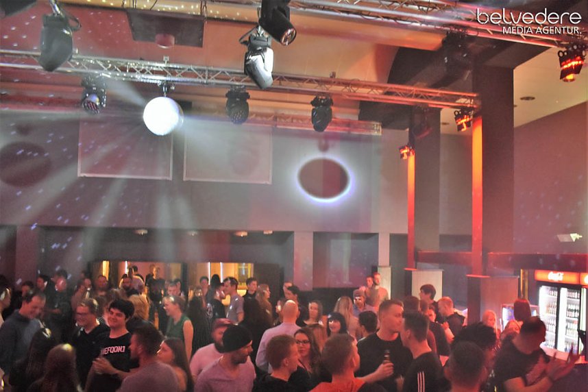 Party im Jugendclubhaus in Nordhausen - der Samstag