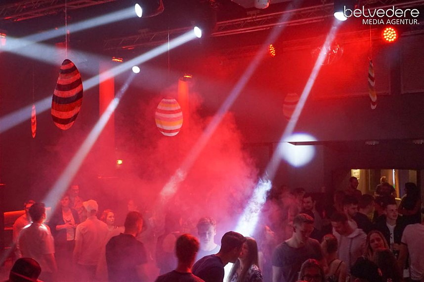 Party im Jugendclubhaus in Nordhausen - der Samstag