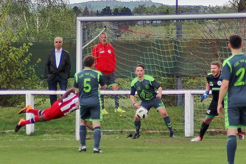 FSG 99 Salza - SV Rot-Wei&szlig; Kraja 2:2