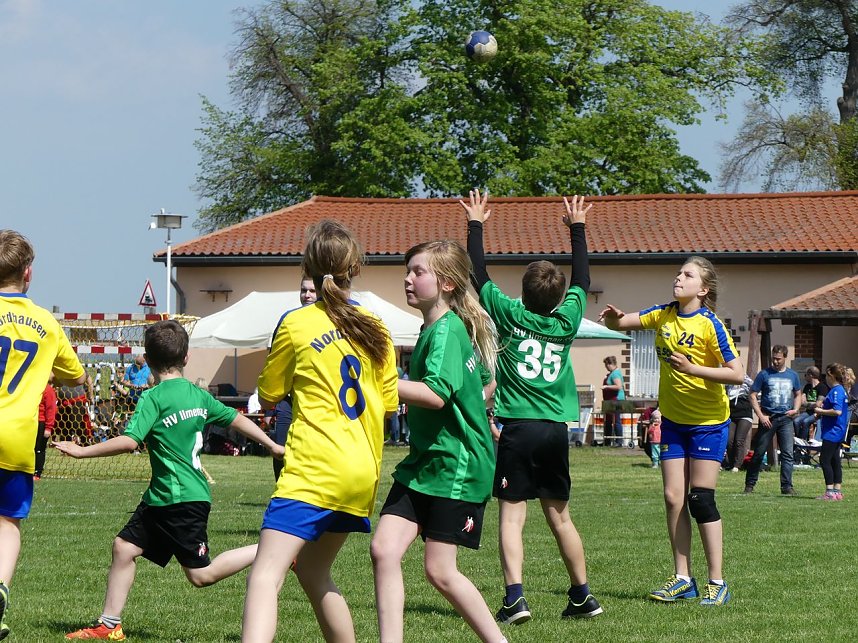 Erfolgreiche Handballhexen