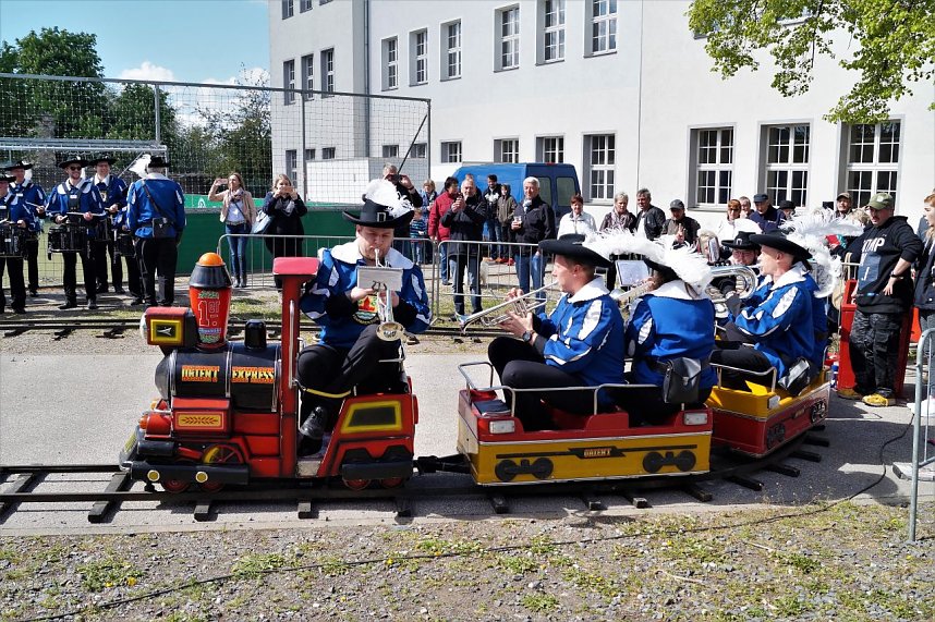 Autofr&uuml;hling 2019