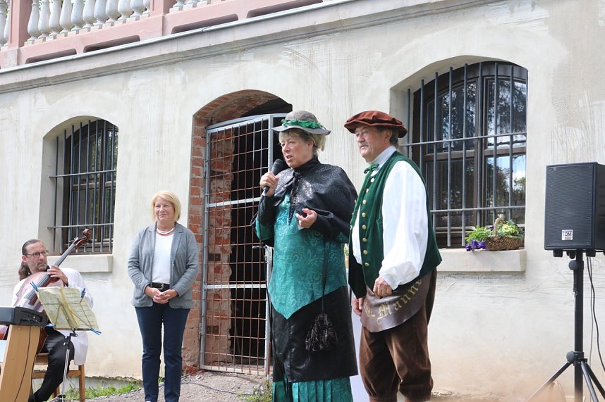 Eine &Auml;ra geht zu Ende - Gisela Hartmann wurde heute als Vorsitzende der B&uuml;rgerstiftung Park Hohenrode verabschiedet