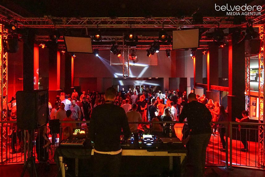 Party im Jugendclubhaus in Nordhausen - der Samstag