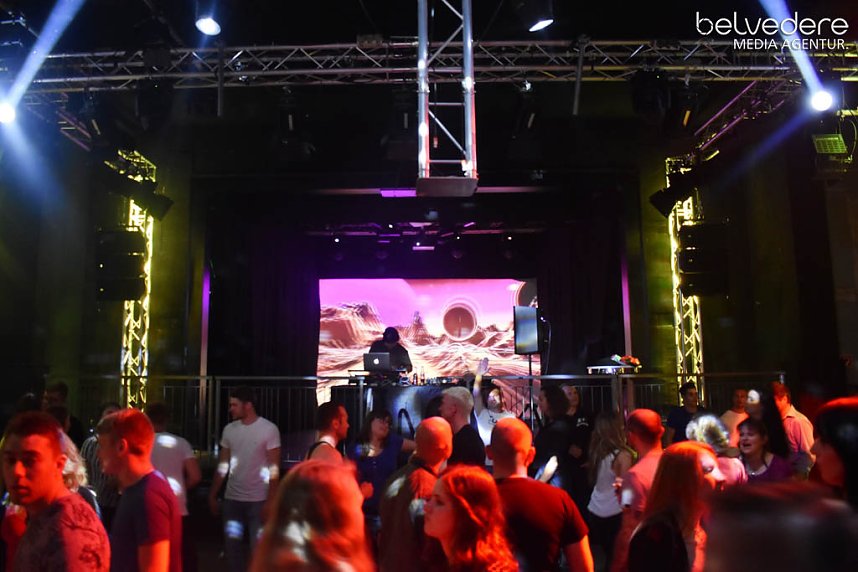 Party im Jugendclubhaus in Nordhausen - der Samstag