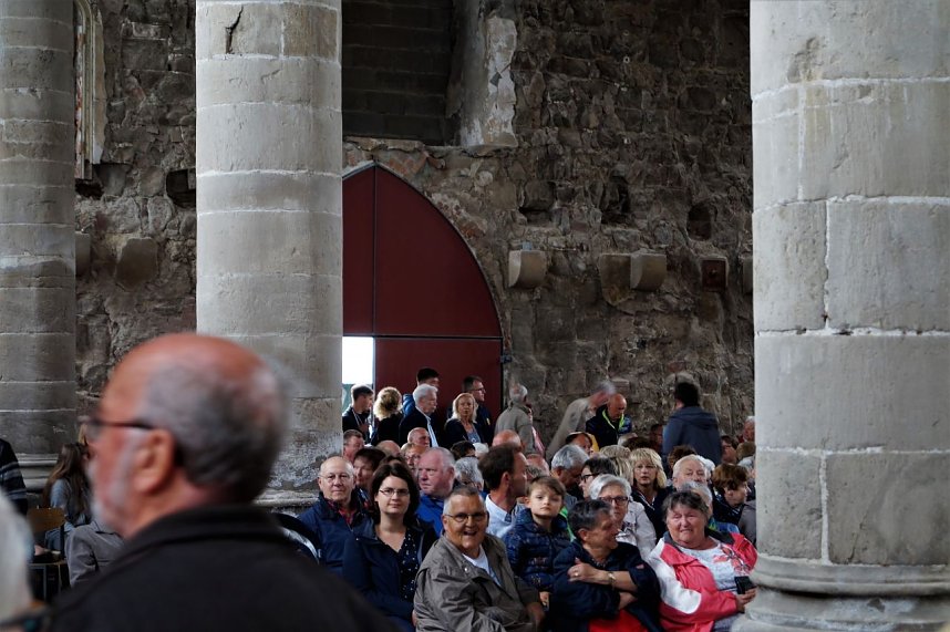 Ellricher versammelten sich