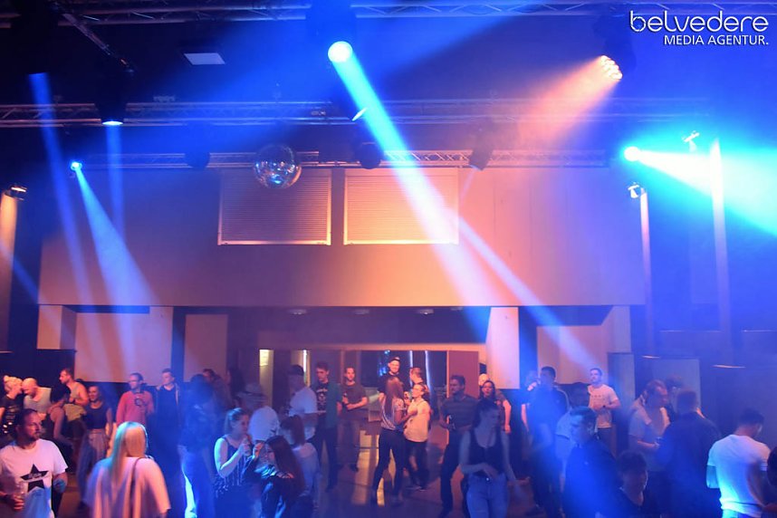 Party im Jugendclubhaus in Nordhausen - der Samstag