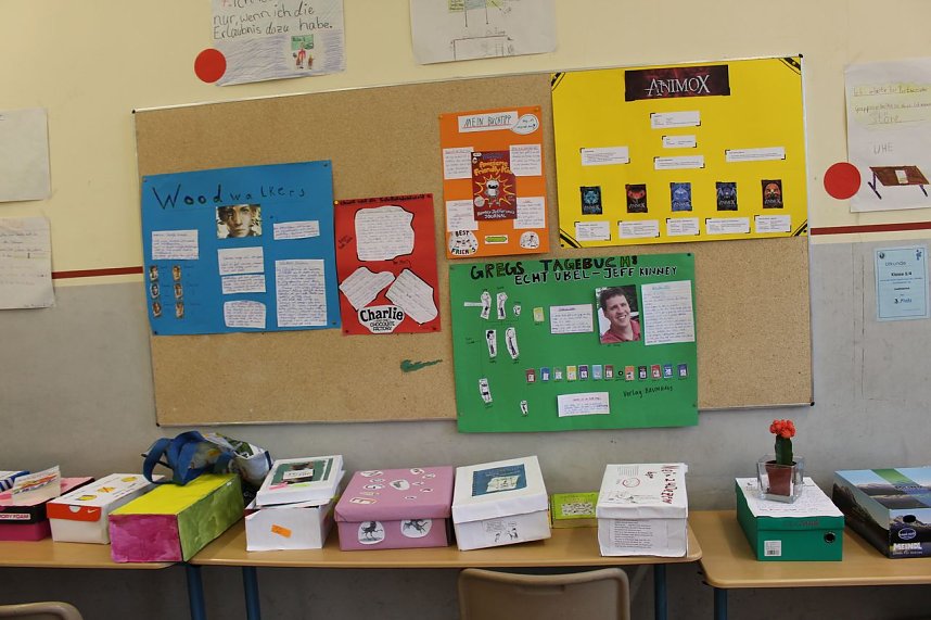 Leseplakate und Lesezeichen