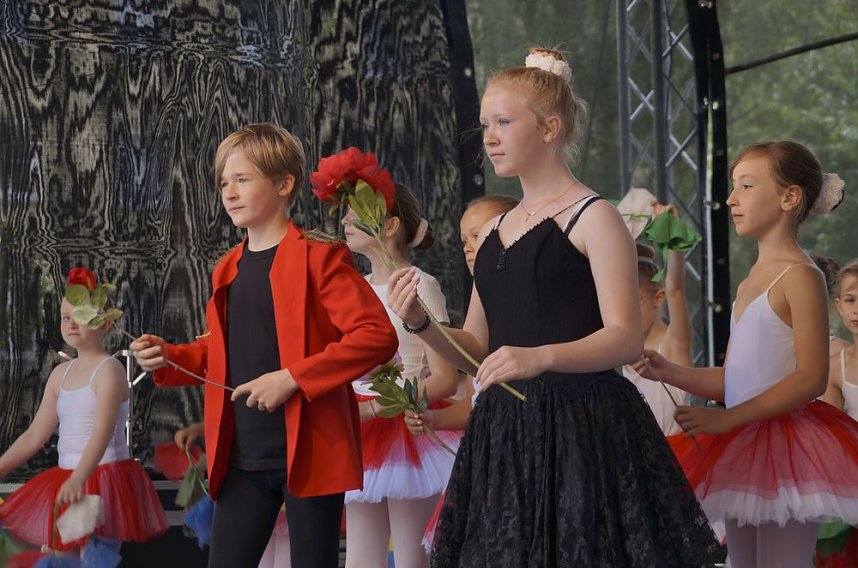 Tanzstudio Radeva beim Rolandsfest