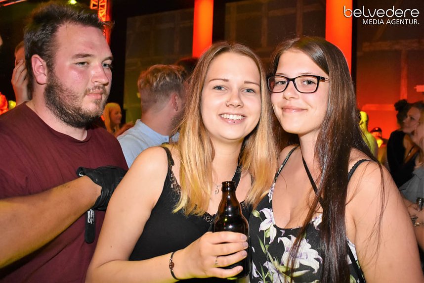 Party im Jugendclubhaus in Nordhausen - der Samstag