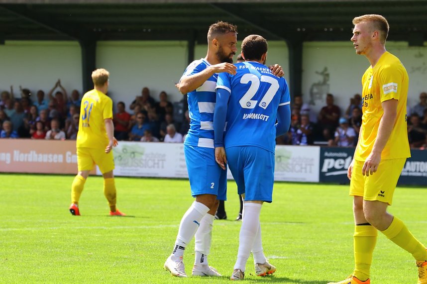 Wacker gewinnt 8:0 gegen Bischofswerda